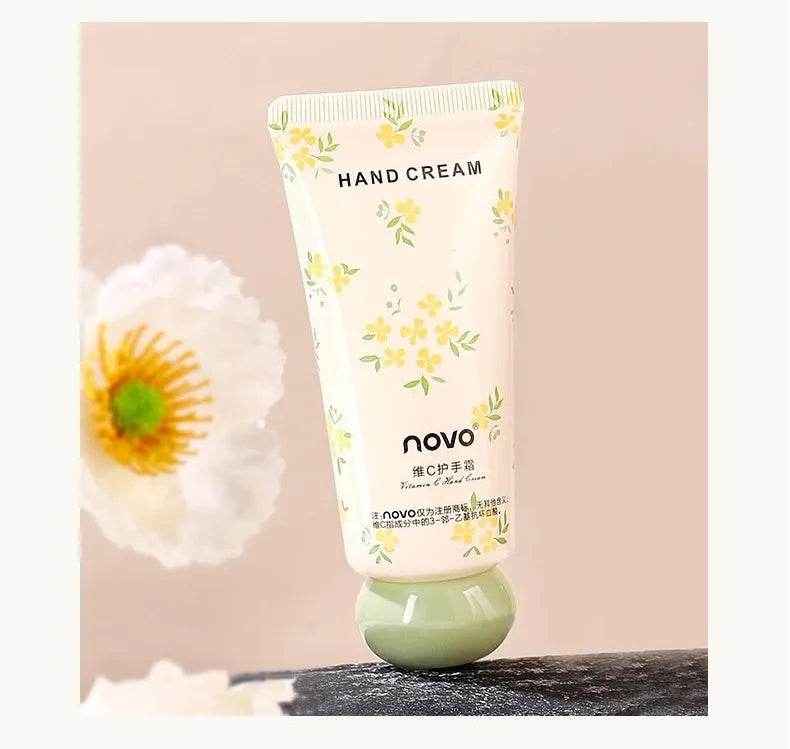 Novo -  Vitamin C and Ceramide Hand Cream