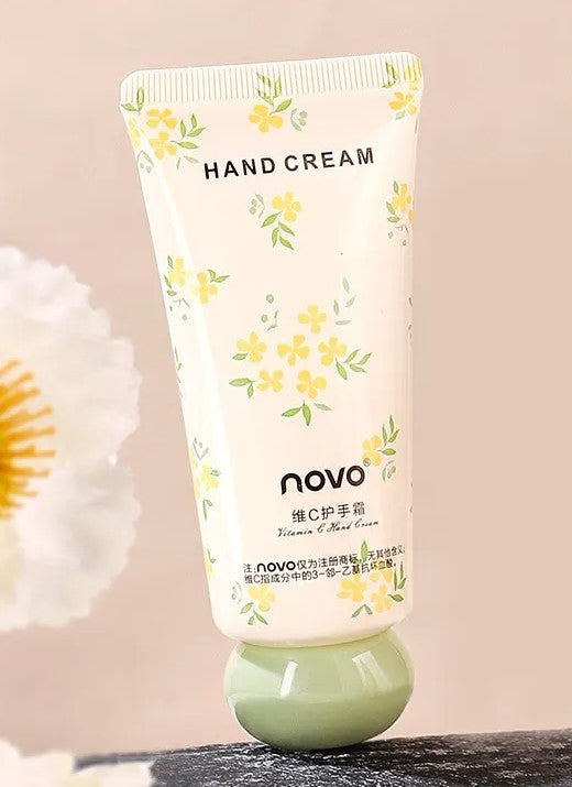 Novo -  Vitamin C and Ceramide Hand Cream